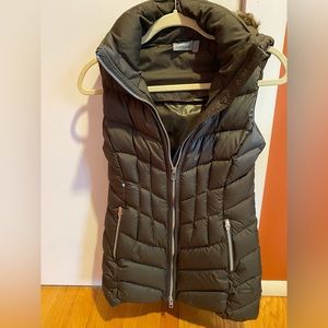 Athleta vest
